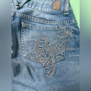 LOW RISE VINTAGE GUESS Blue Denim Jeans CAPRI with Leather Logo Patch SIZE 23